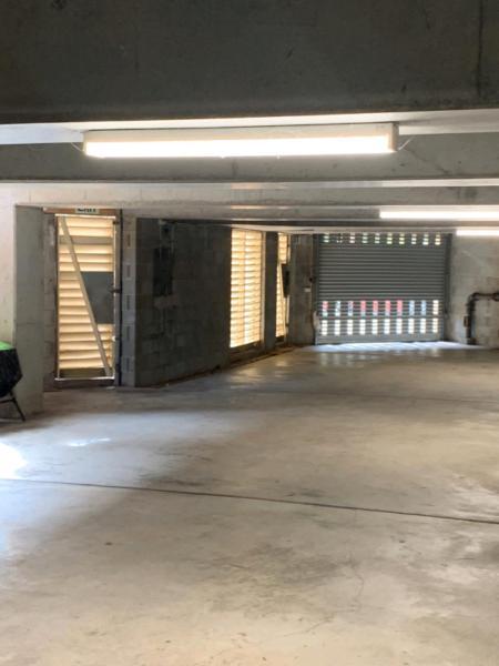 Storage / Parking space in garage - 5 mins from Manly wharf