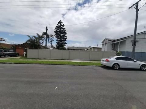 Southport CBD 260sqm Fully fenced and lockable storage for rent