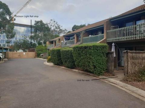 1 bed unit for rent in Lyneham - $370 p/w