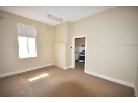 2 Bedroom House in Ryde Prime Location