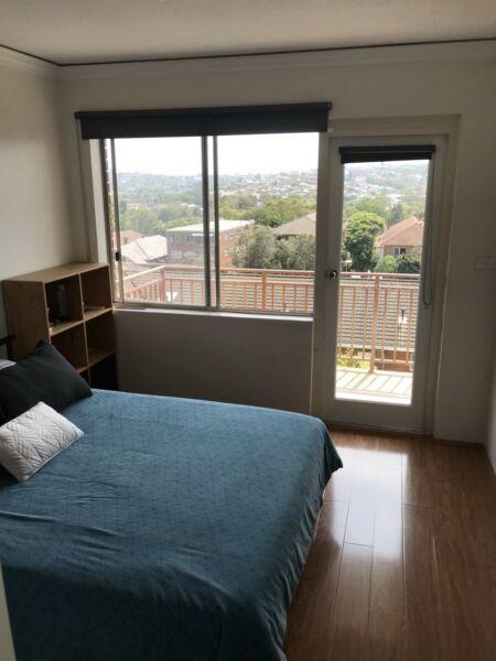 2 bedrooms/1 bathroom sunny apartment fully furnished