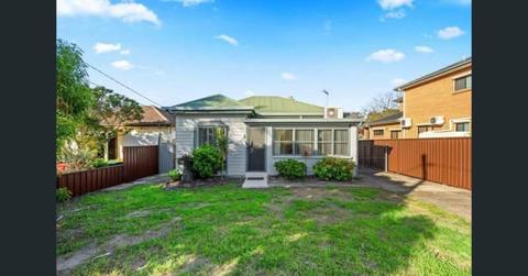 2 Bedroom House for Rent in Revesby