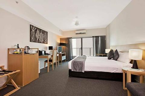 1 Bed Fully Furnished Luxury Studio Apartment for Rent in Darwin CBD