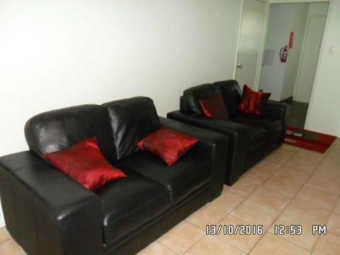 2 bedroom fully furnished and self contained unit. Airconditioned NBN