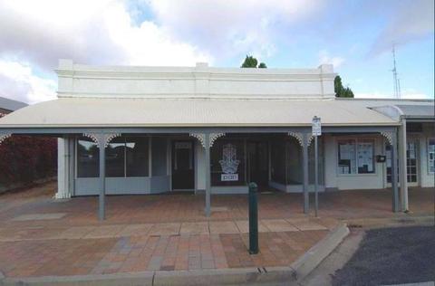 Prominent Retail Showroom/Office available for Lease in Moonta