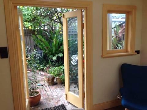 Garden apartment / granny flat in sought after location