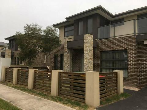Modern 3 Bed 3 Bath 1 Car Townhouse in Noble Park!