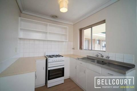 TIDY LITTLE 1 BEDROOM UNIT - FOR LEASE