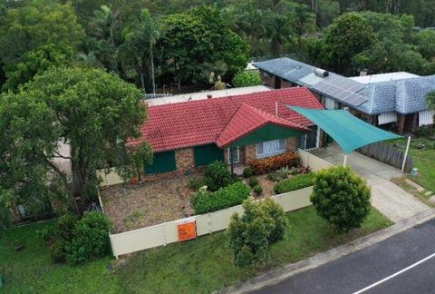 Large Block Investment Property in HELENSVALE open home Saturday 10.00