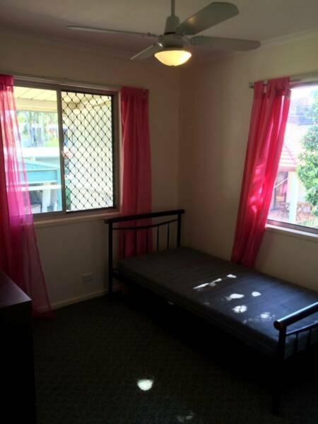 Rooms for rent at Coopers Plains