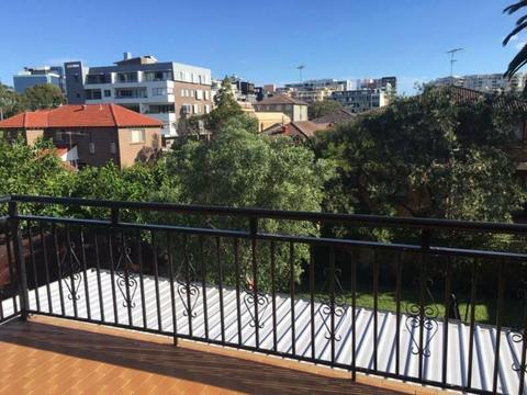Maroubra - Room to Rent in Apartment. Near to bus and with views