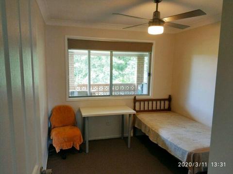Jindalee 4074 single room and double room