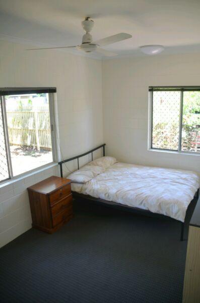 Double room in 2 bed unit