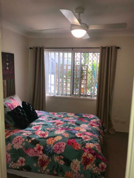 Room for Rent $170 close to Surfers Paradise Single Female Only