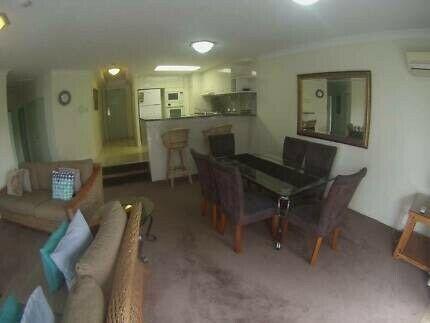 Surfers Paradise room for rent