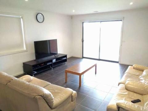 Private room for Rent in wyndham vale