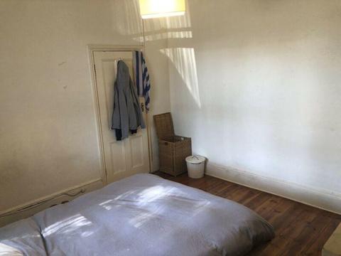 Room for rent in Carlton