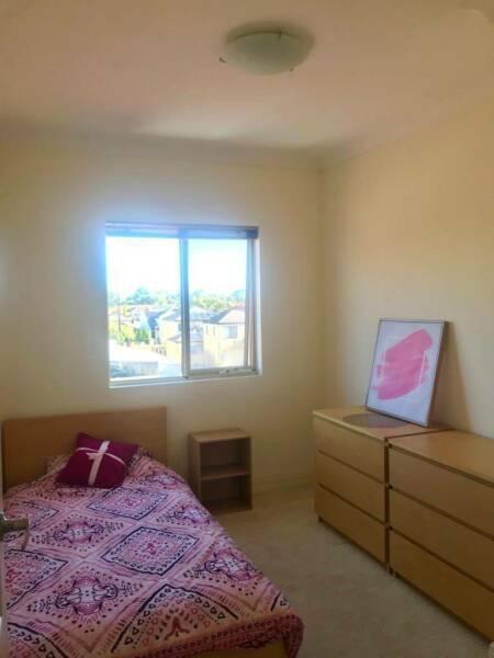 Room For Rent Joondalup (Female Only)