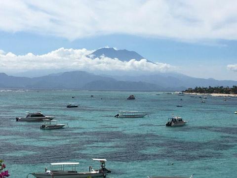Nusa Lembongan 3ARE of land for Sale FREEHOLD, Australian owner