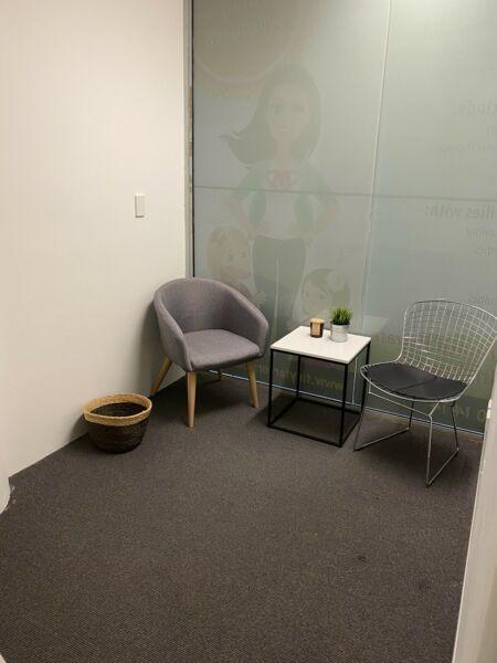 Office / consulting / clinic room for rent
