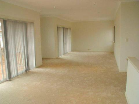 MAROUBRA house/apartment to rent adjoining South Coogee