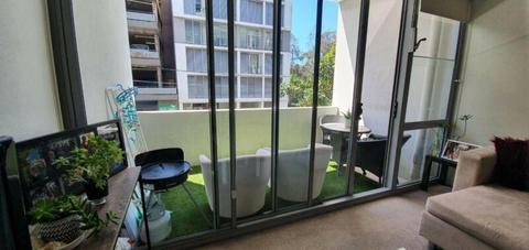 TWO FLOORS APARTMENT WITH ONE BEDROOM IN MAROUBRA JUNCTION