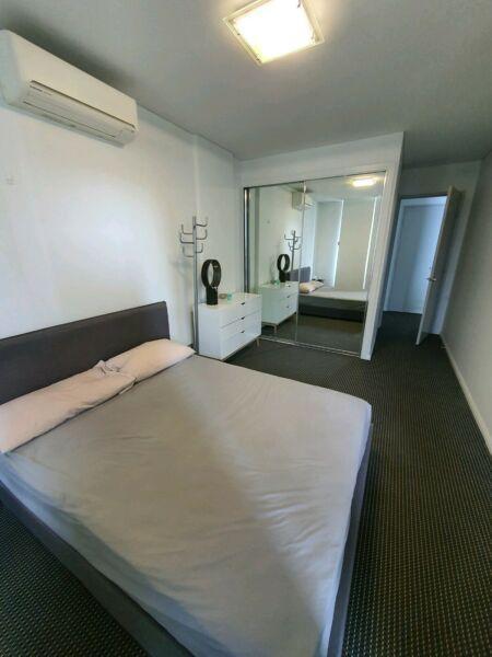 PRIVATE SINGLE OR DOUBLE ROOM WITH BATHROOM