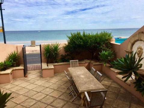 BEACHFRONT APARTMENT 2BR SELF CONTAINED