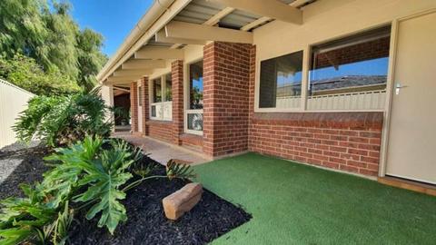 Renovated Modern One Bedroom Home in Felixtow SA