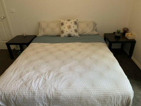 1 furnished private room available in glenroy