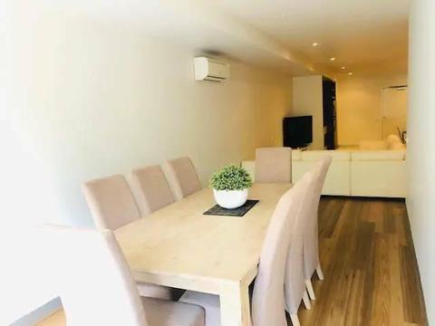 Fully Furnished 3 bedroom Apartment (Short Lease Available)!
