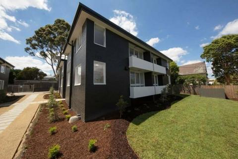 One Bedroom Apartment - Close to Swinburne University and Glenferrie