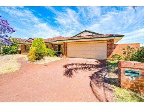 5 Bedroom House in Canning Vale