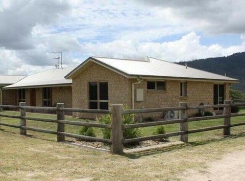 4 Bedroom Homestead House Mt Perry