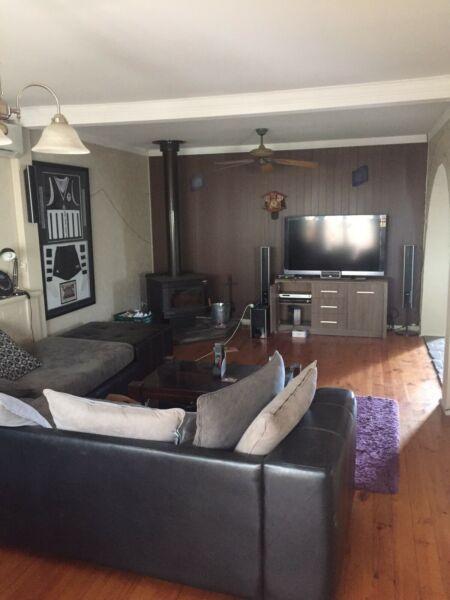 Para Hills room/s for rent $190p/w