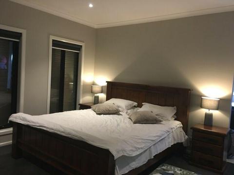 nice room for rent in burwood hwy Vermont South