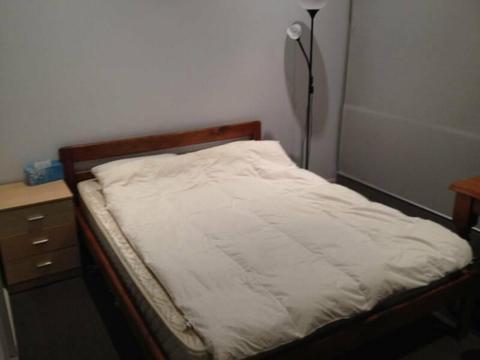 Excellent couple room close to City