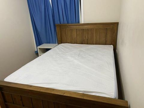 Room for rent on close to blacktown station for couple or girls