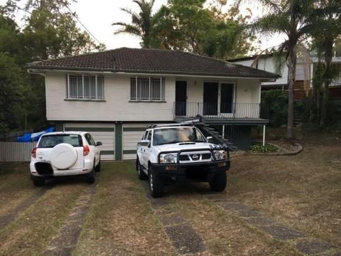 Room For Rent in Indooroopilly