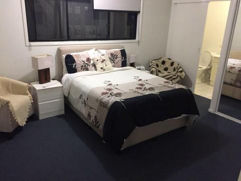 Rooms for rent, Nerang