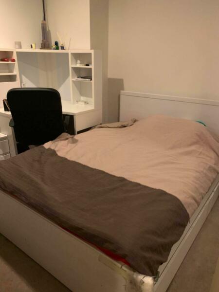 A private room in Melbourne CBD (Fully Furnished)