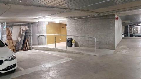 Luxury apartment 24/7 secured carpark for lease (Located next to lift)