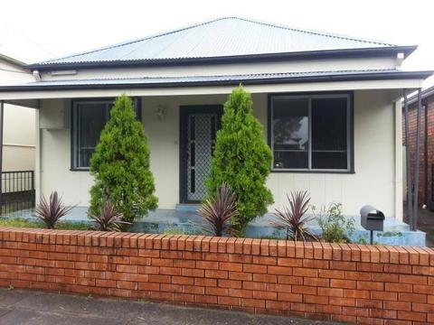 Renovated 4 BEDROOM HOUSE FOR RENT MASCOT NSW