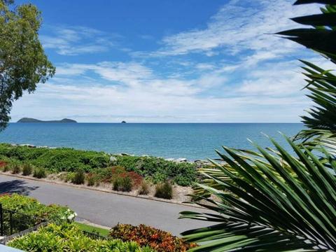 Luxury Beachfront Villa - 1 to 3 months rent available